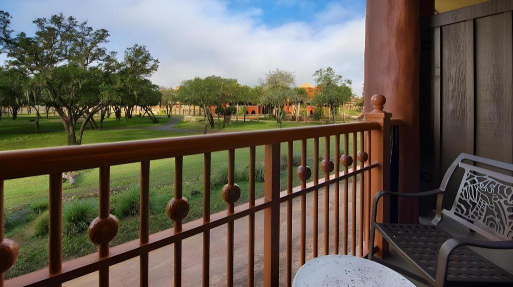 Disney'S Animal Kingdom Lodge Four Corners Екстер'єр фото